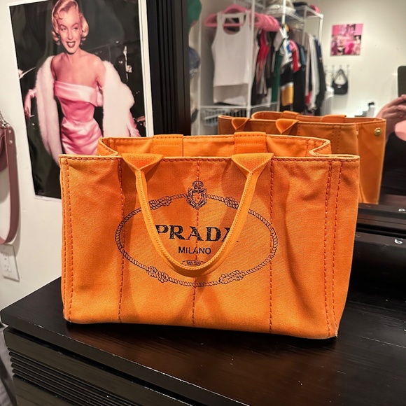 PRADA Medium Canapa Logo Tote in Orange - Picture 5 of 9
